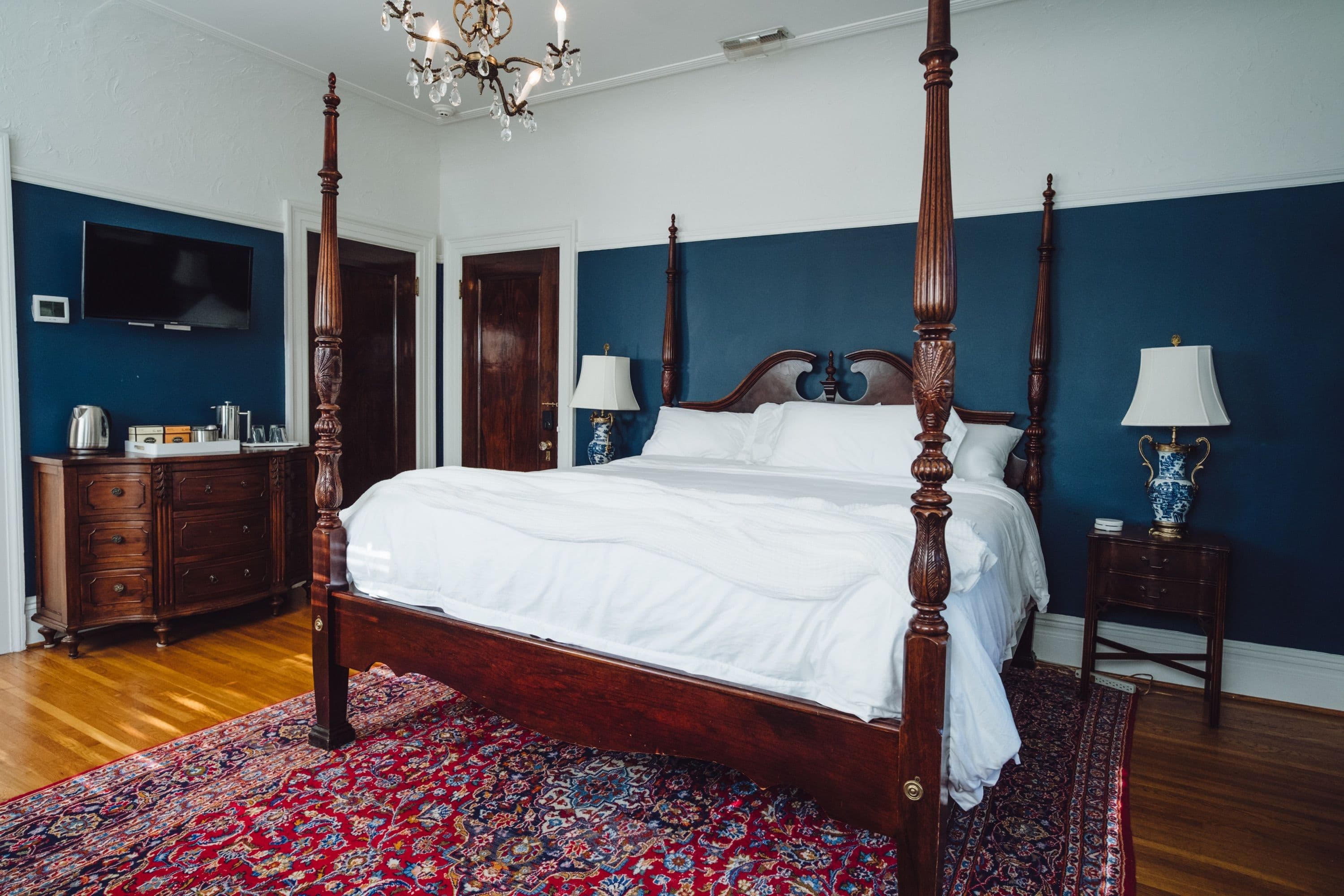 The George & Martha Room